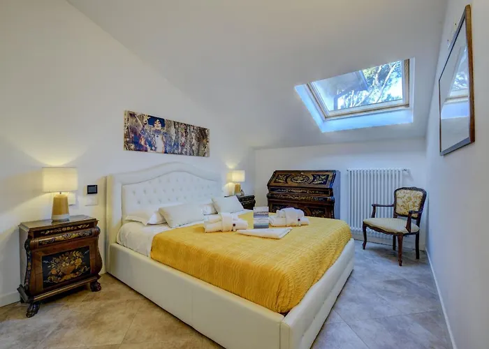 Benaco Apartmán *